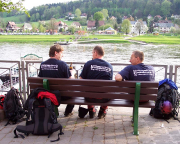 Und so endet fast jeder Klettertag in Rathen - beim Bier am Elbufer