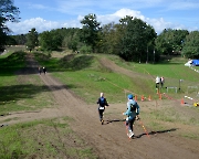 Aber ein wenig sonnig hatten es die Helden der Cross-Strecke auch
