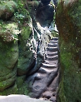 Steinstufen in der Wilden Hölle