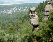Hennigsäule in der Jonsdorfer Felsenstadt